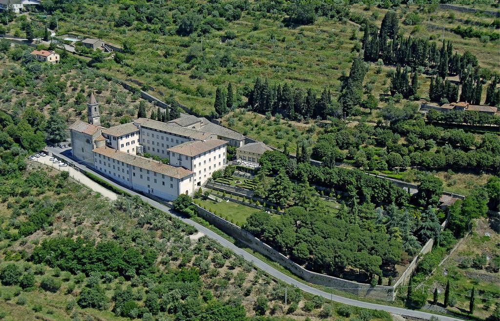 Hotel Oasi Neumann Cortona Exterior photo